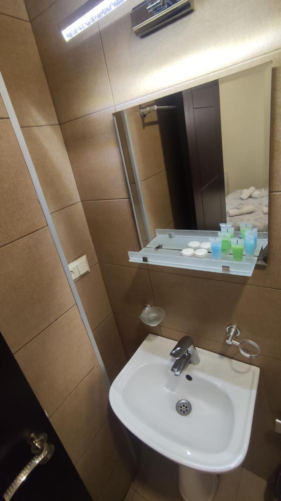 Batumi Hotel Extérieur photo